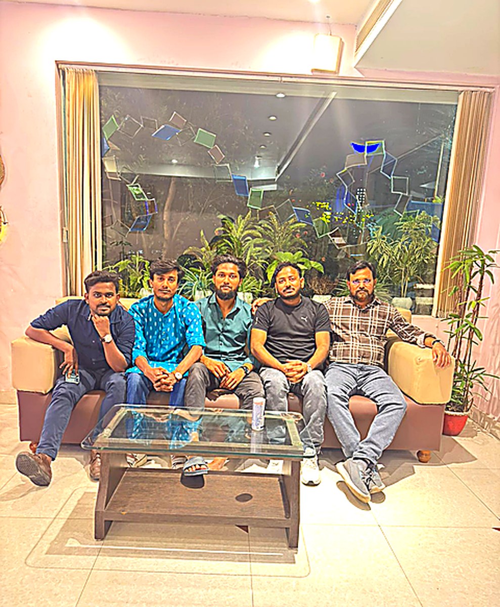 Faculty & Team